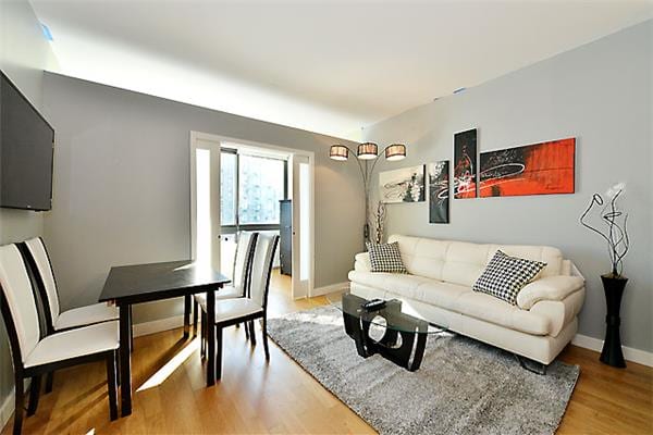 808 Columbus Avenue