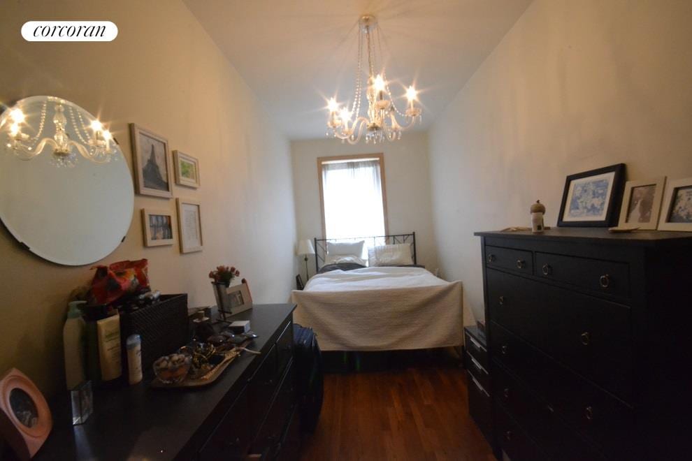 25 West 70th Street