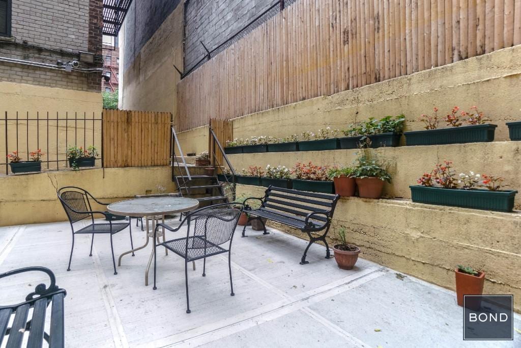303 East 37th Street