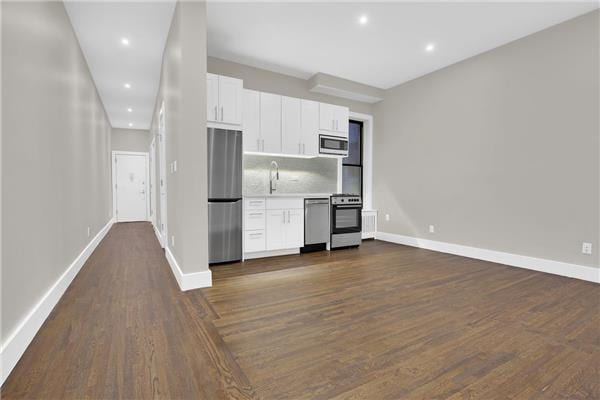 77 West 68th Street