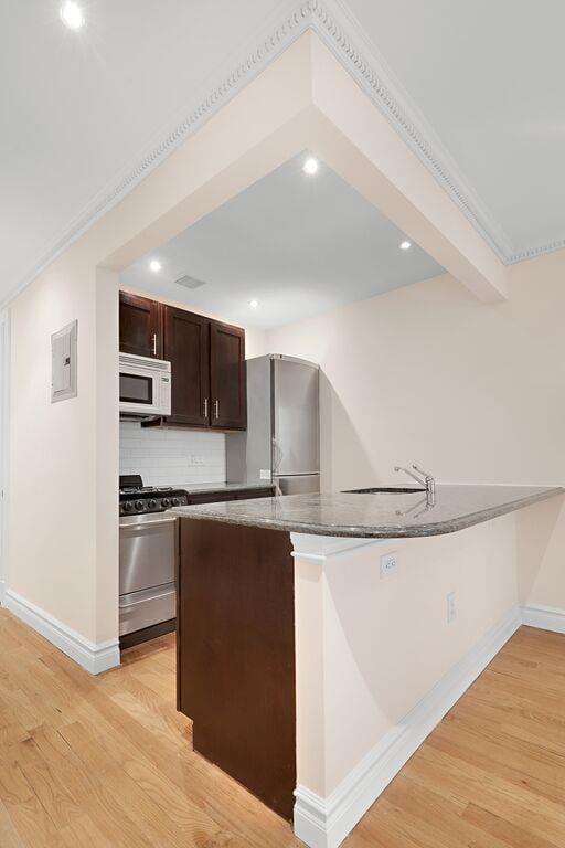 336 East 81st Street
