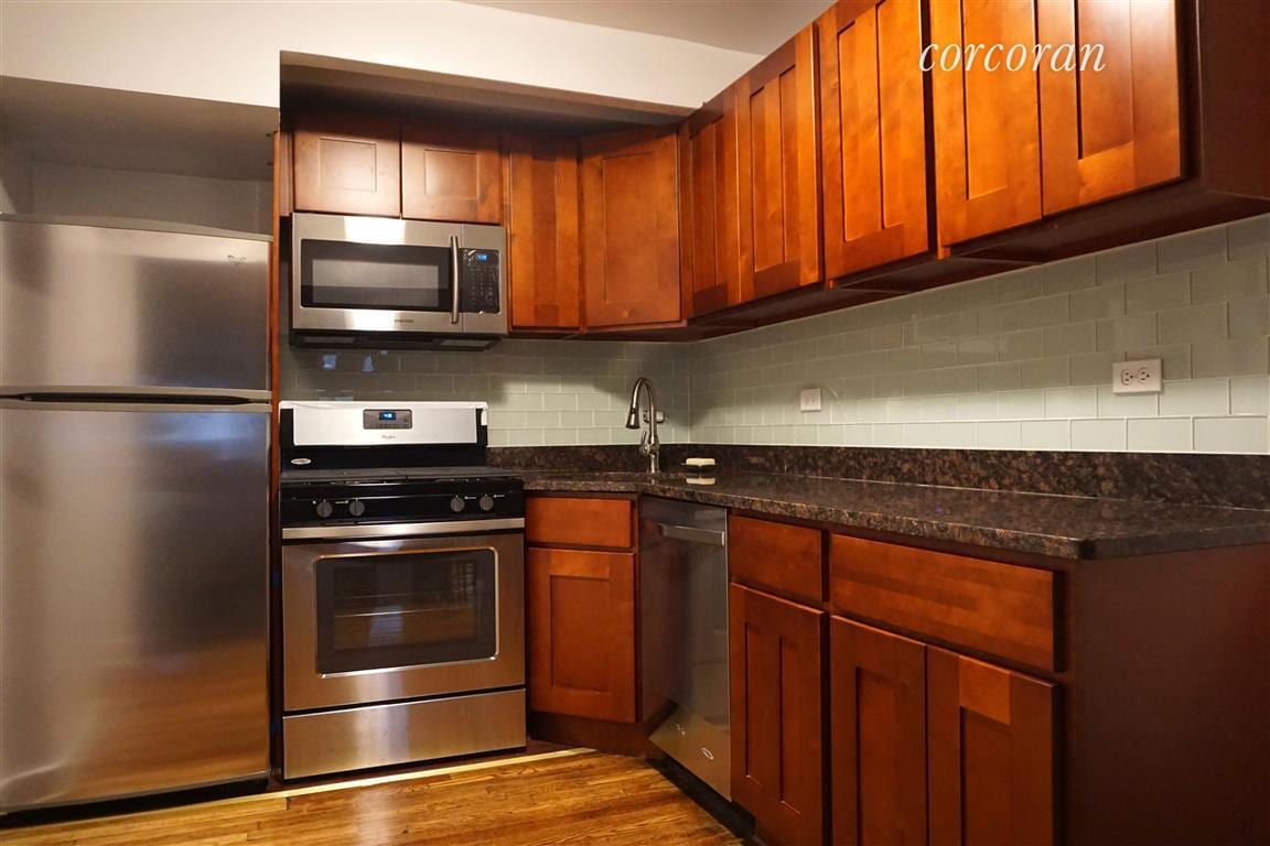 30 East 38 Street