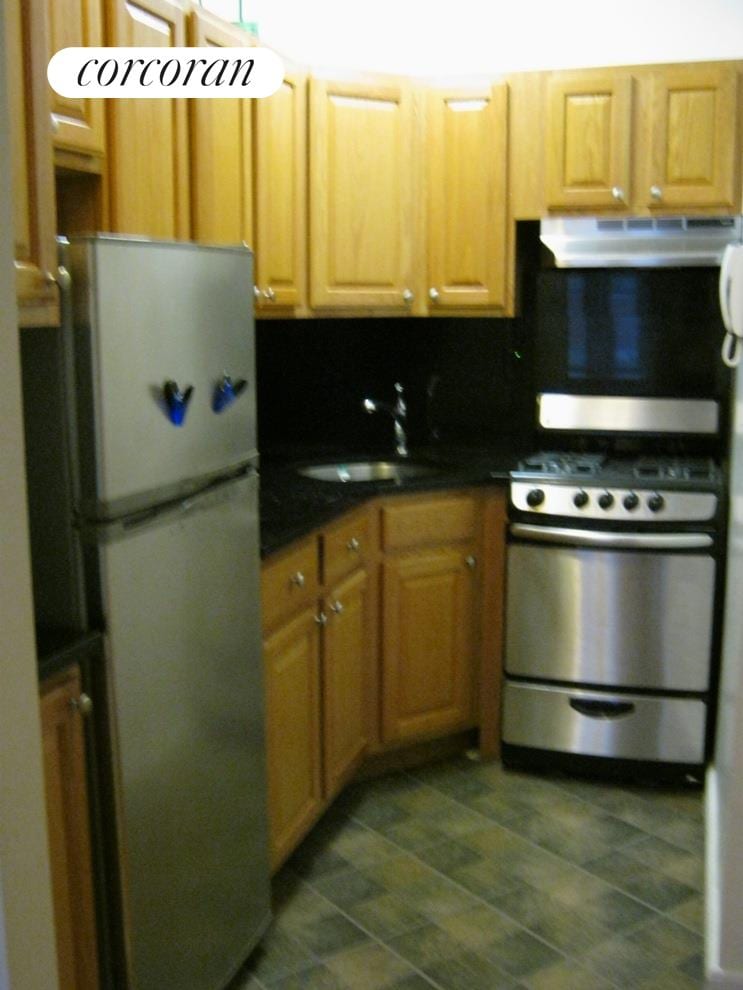 32 West 71st Street