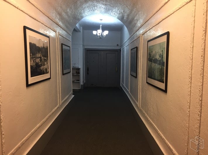 220 East 36th Street