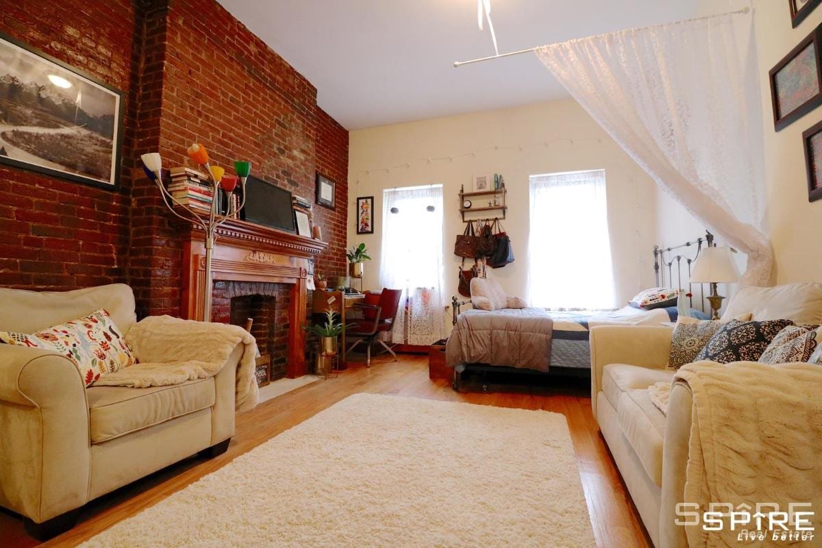 338 West 47th Street