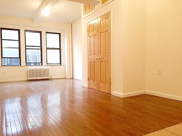 42 West 72nd Street