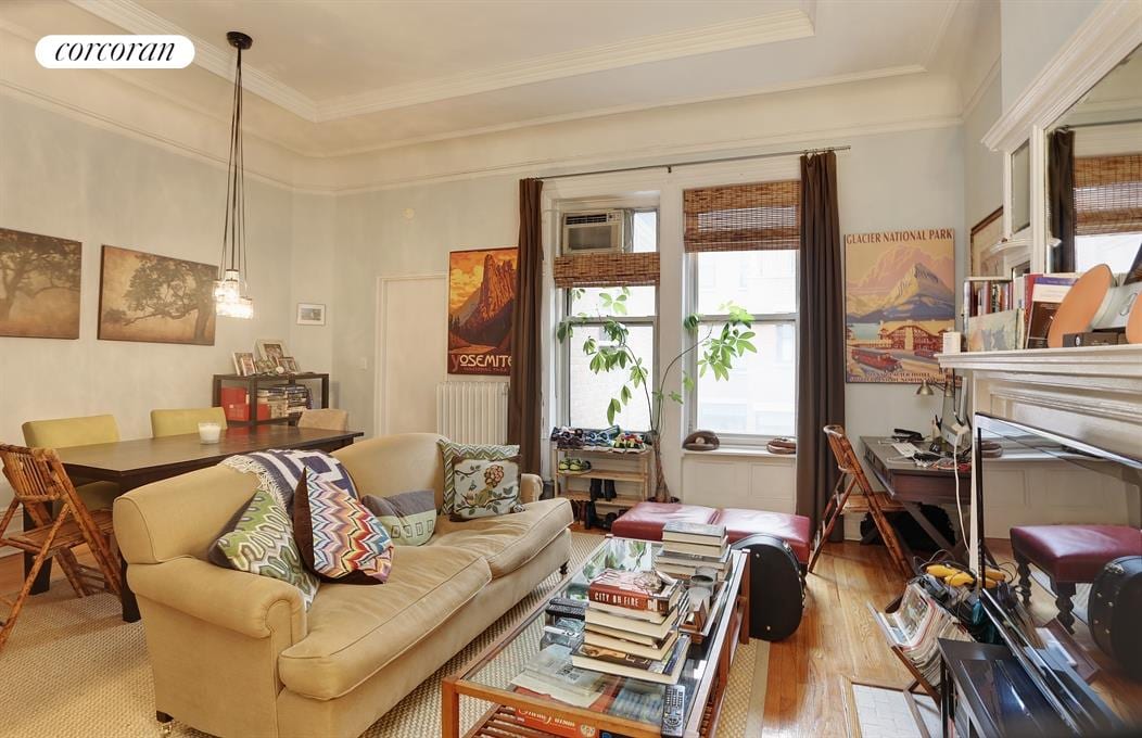32 West 71st Street