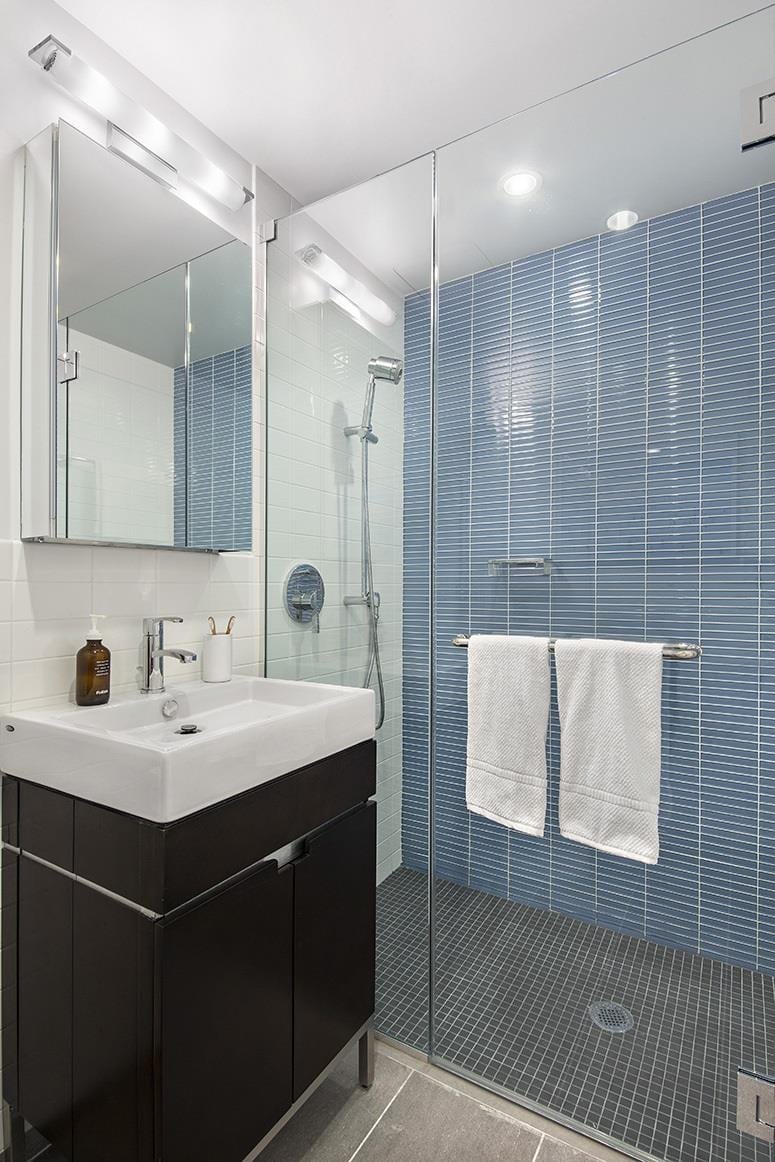 200 East 39th Street