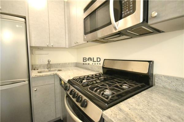 340 East 90 Street