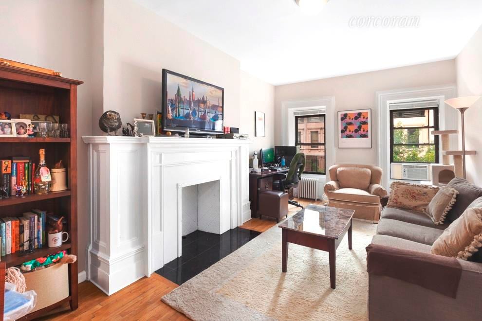 32 West 71st Street