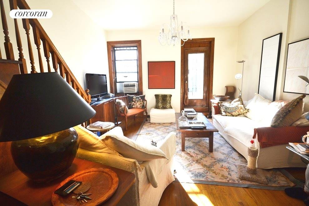 38 West 69th Street