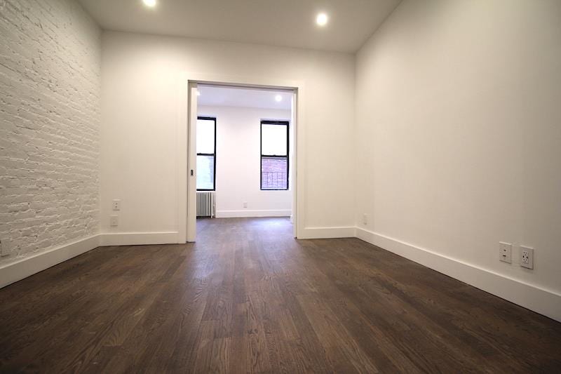 442 Tenth Avenue