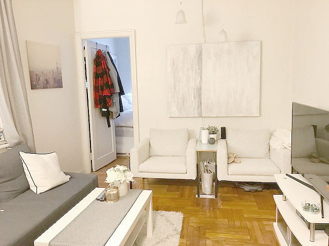 302 East 38th Street