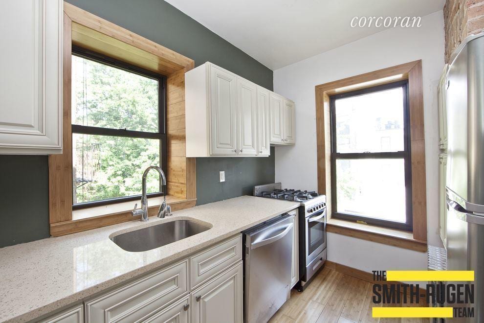 439 West 48th Street