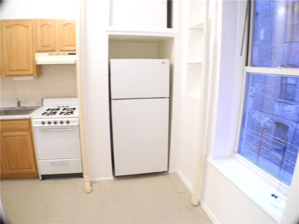 451 West 44th Street