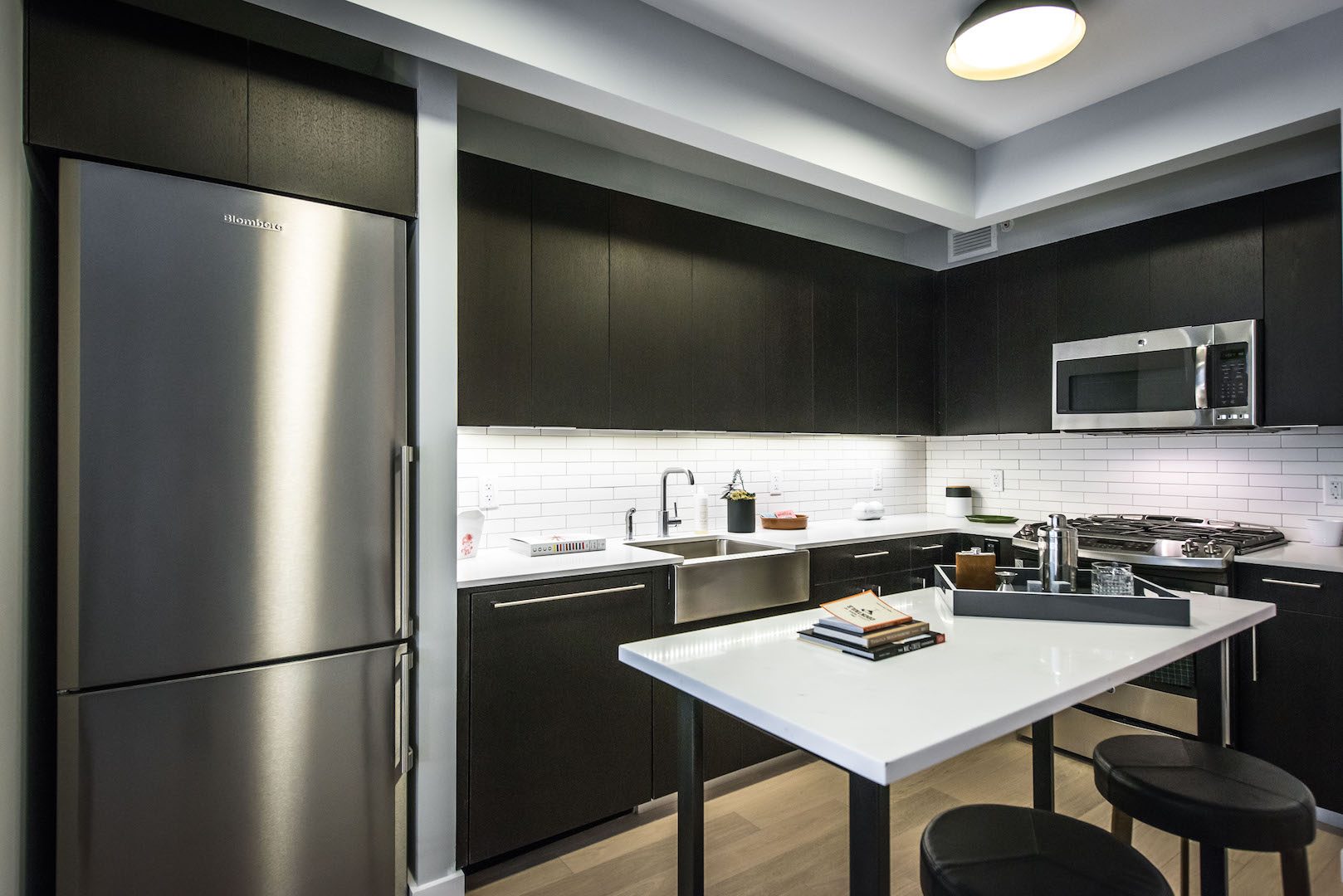 535 West 43 Street