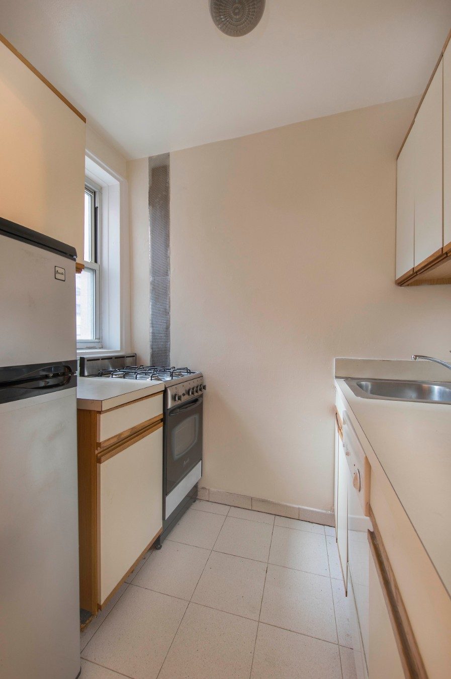 320 East 35th Street