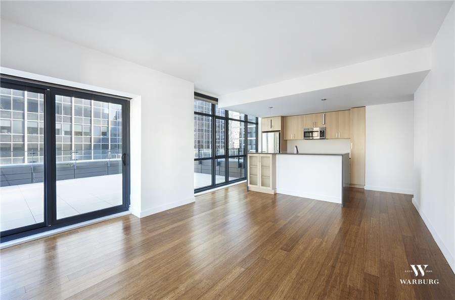 200 East 39th Street