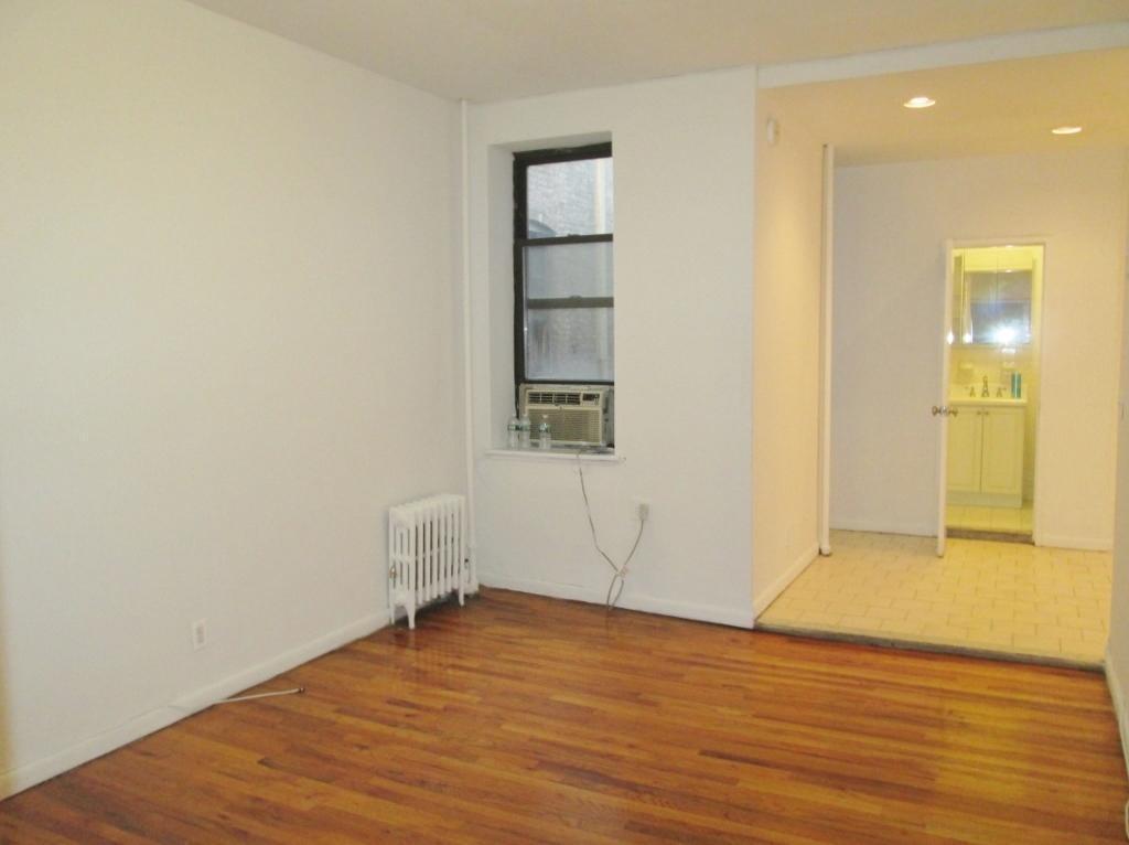301 East 89th Street