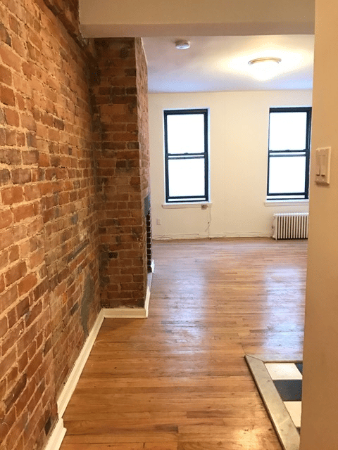 172 East 92nd Street