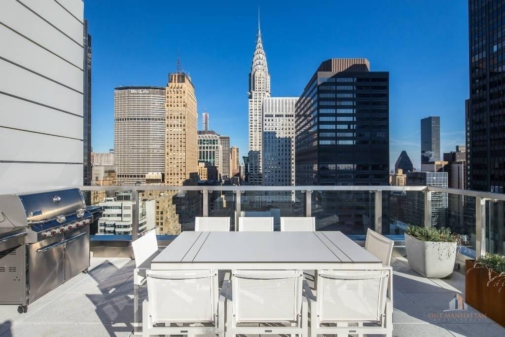 325 Lexington Avenue