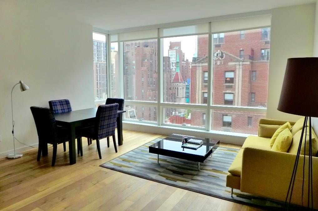 325 Lexington Avenue