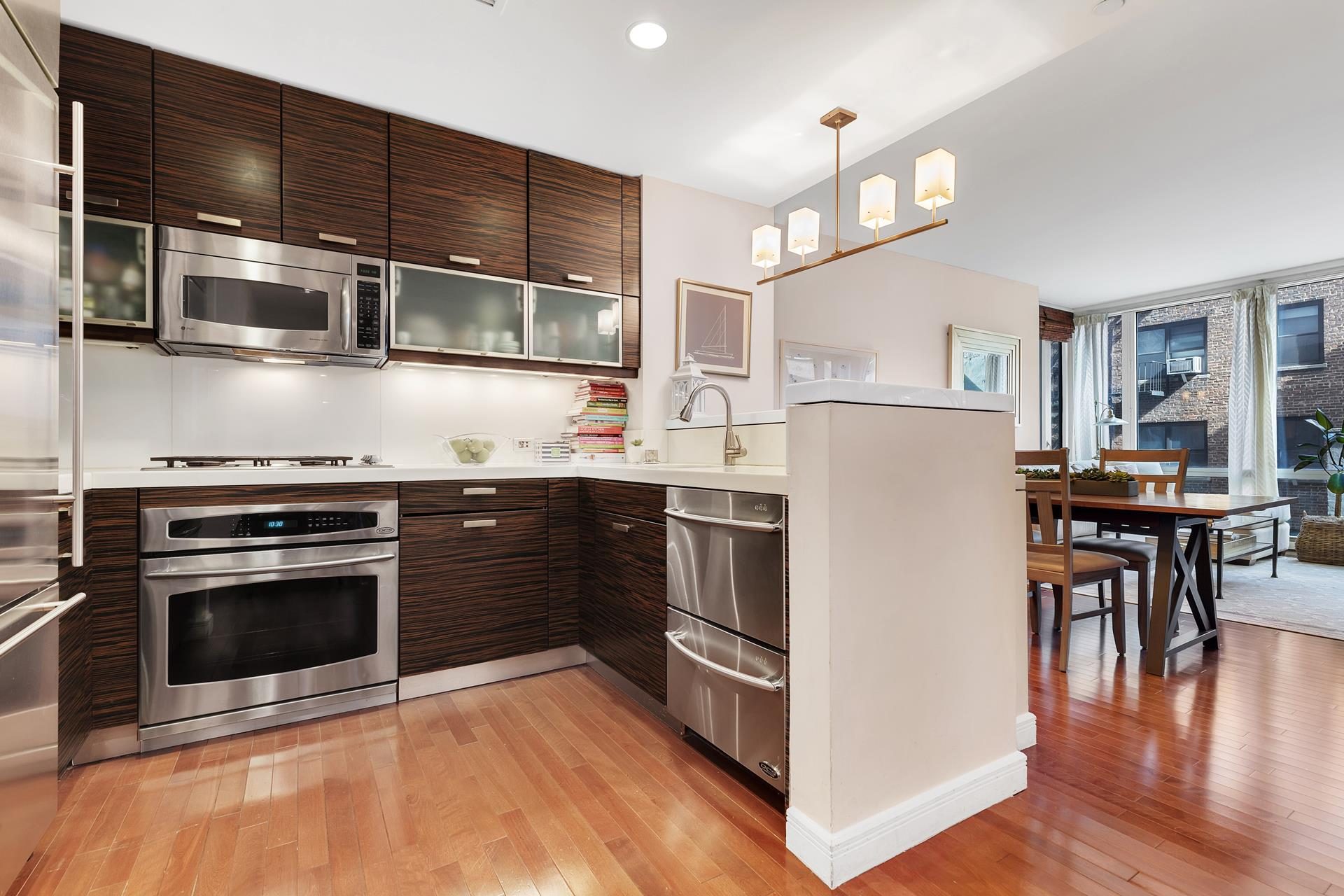 225 East 34th Street