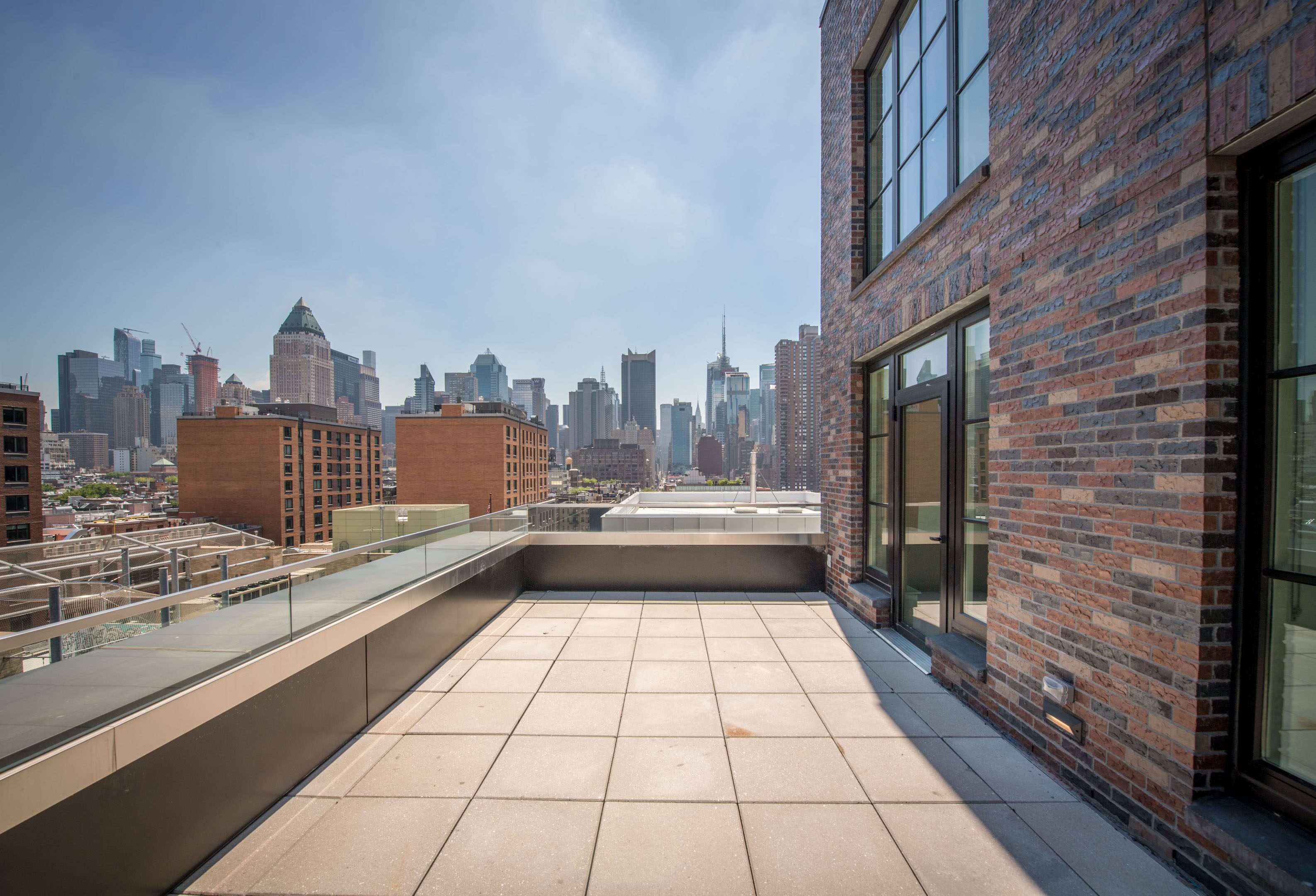 535 West 43 Street