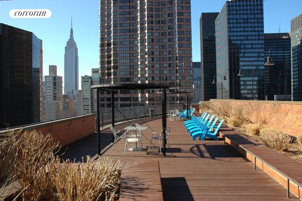 300 East 39th Street