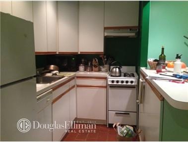 447 West 45th Street