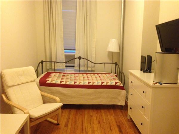 518 East 83rd Street