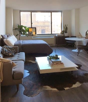520 West 43rd Street