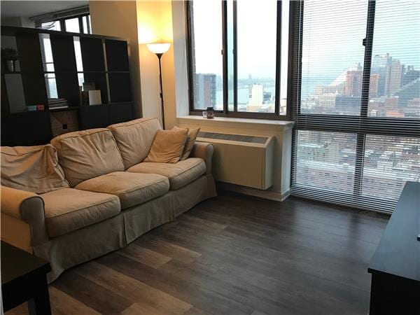 520 West 43rd Street