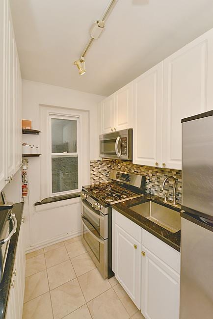 135 East 39th Street