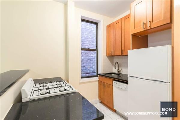 228 East 36th Street