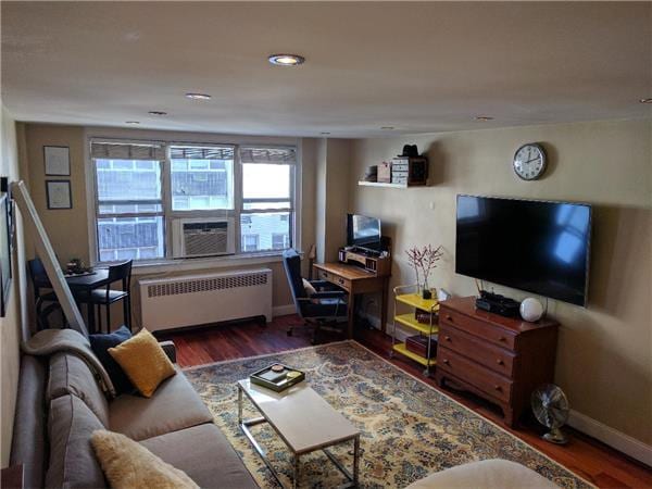 240 East 35th Street