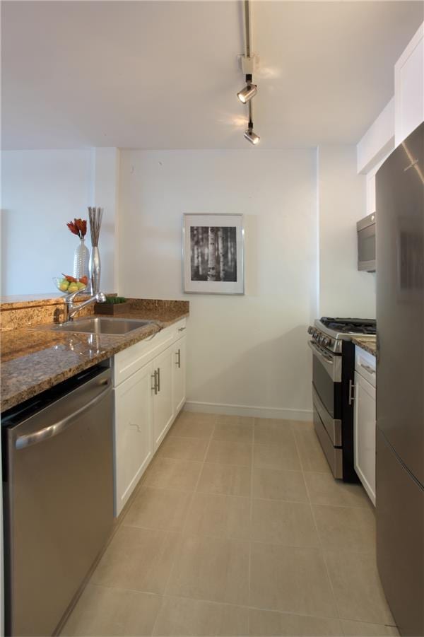 33 West End Avenue