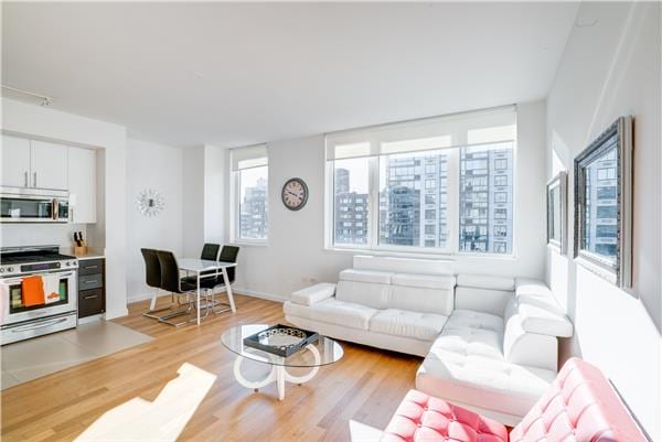 808 Columbus Avenue