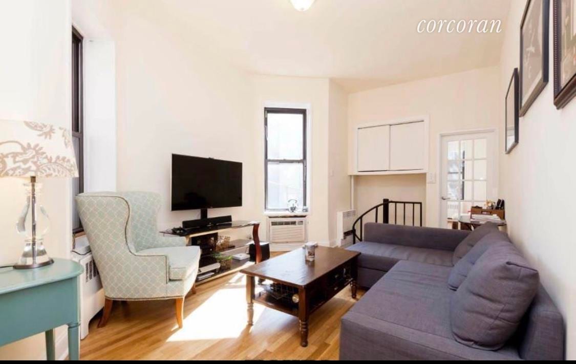 238 East 82nd Street
