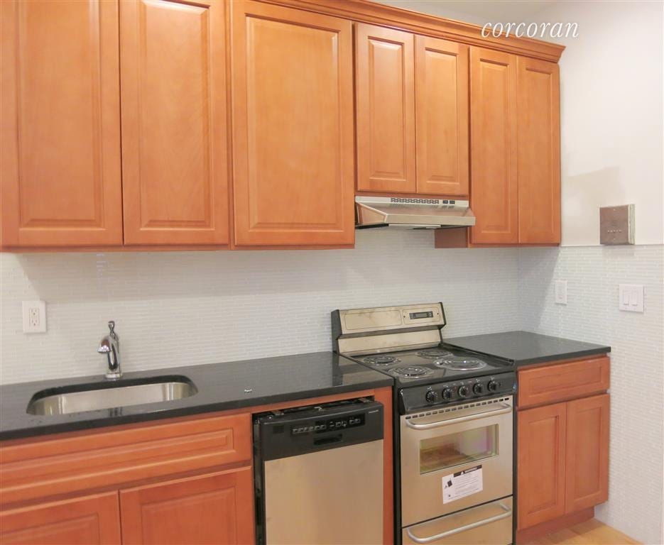 542 East 82nd Street