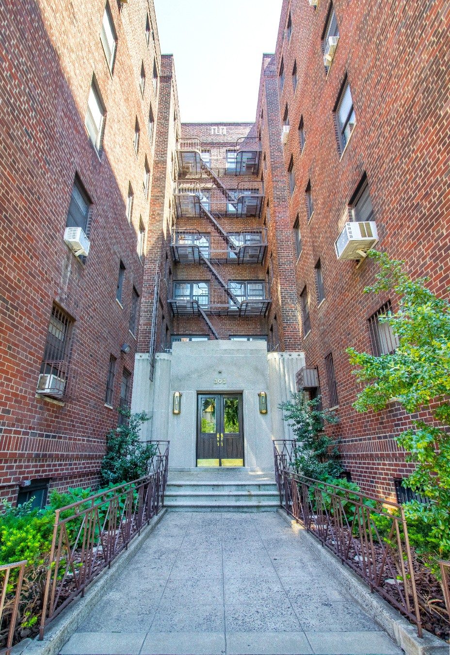 303 East 37th Street