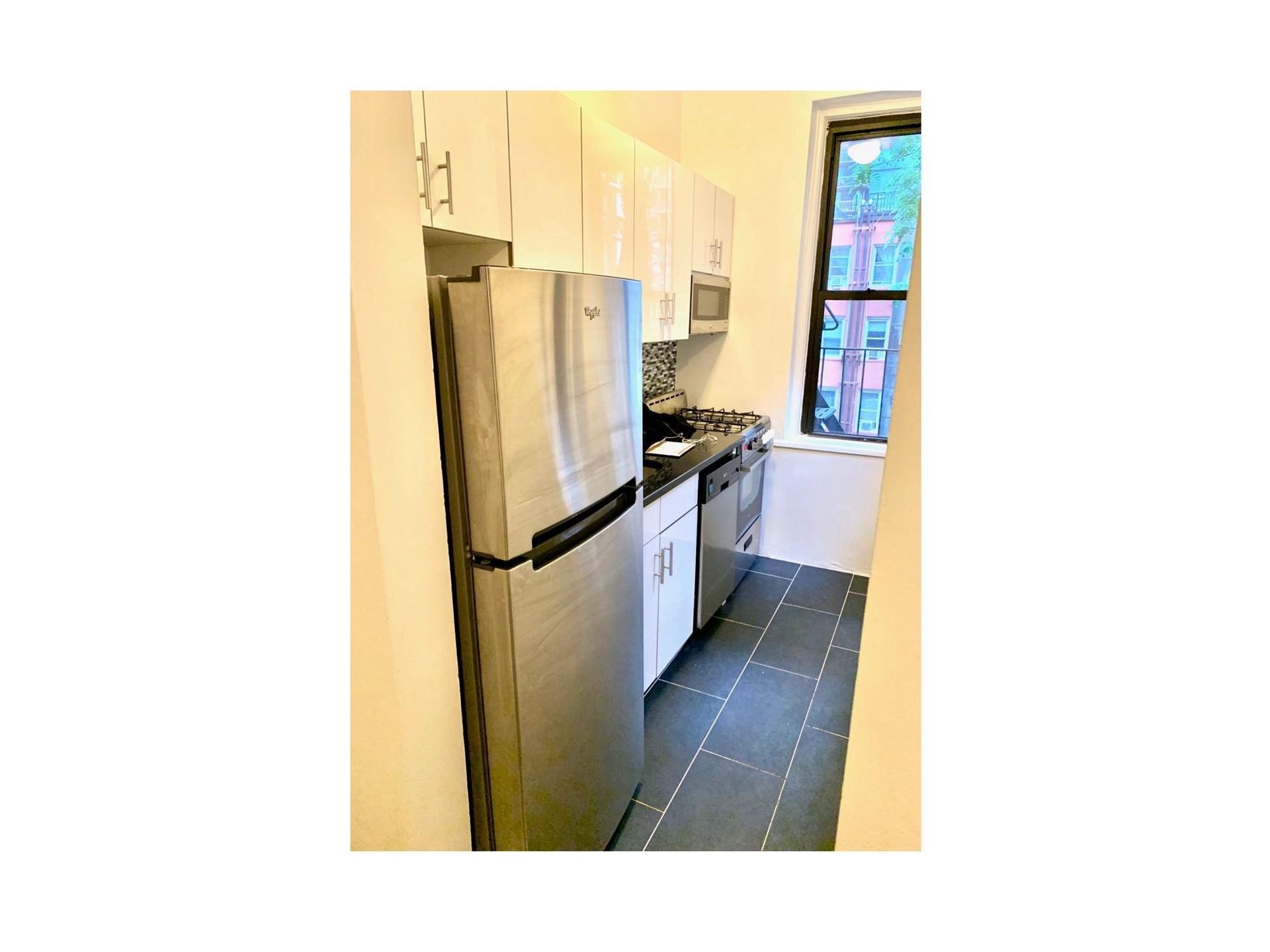243 East 39th Street