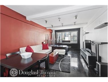 30 East 37th Street