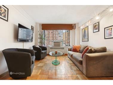117 East 37th Street