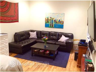 152 East 35th Street