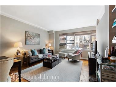 30 East 37th Street