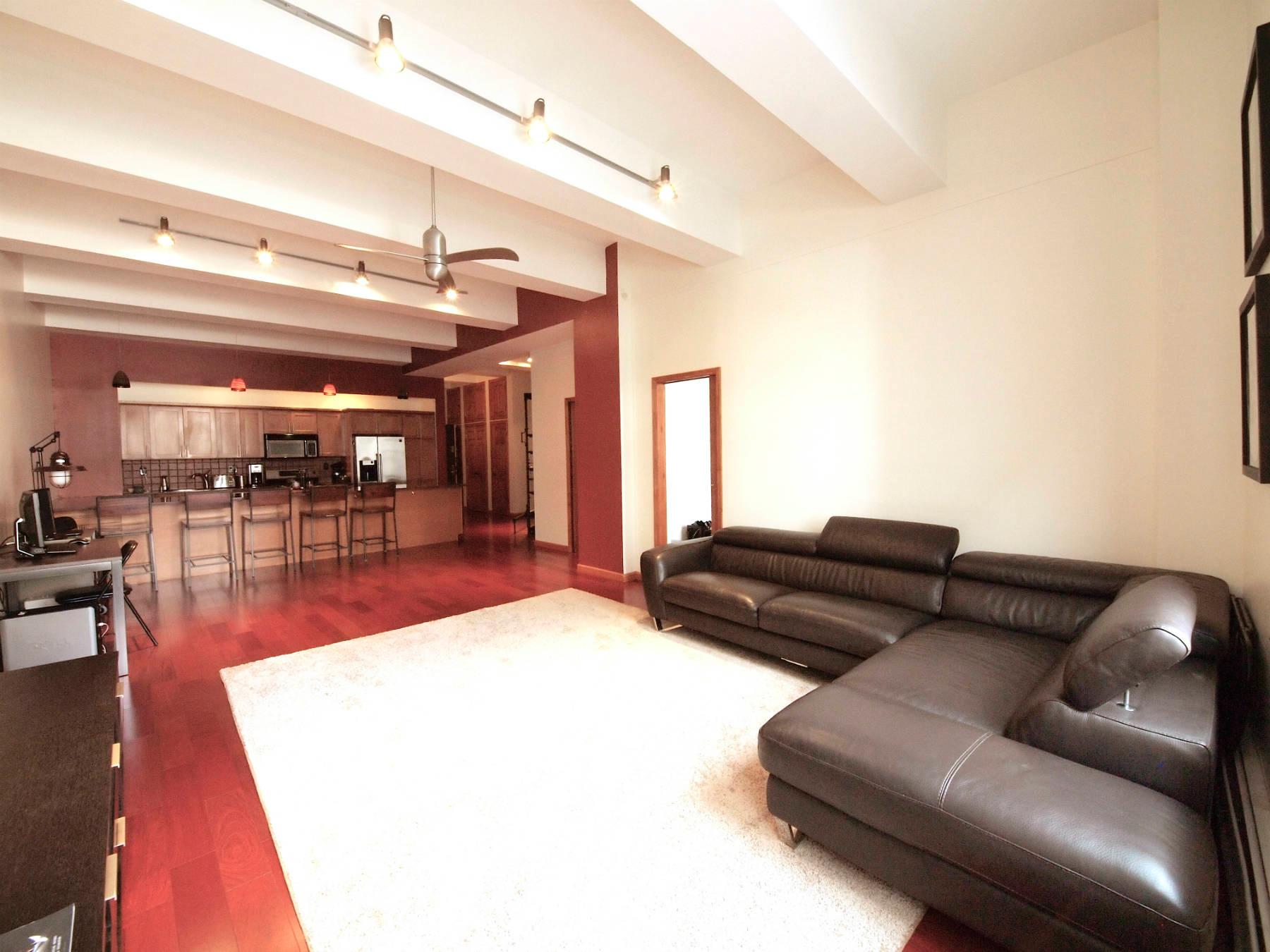 529 West 42nd Street
