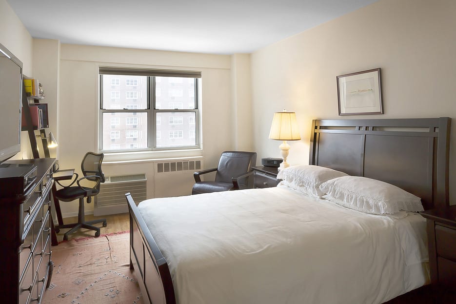 345 West 58th Street