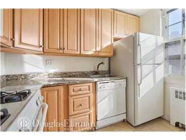 240 East 35th Street