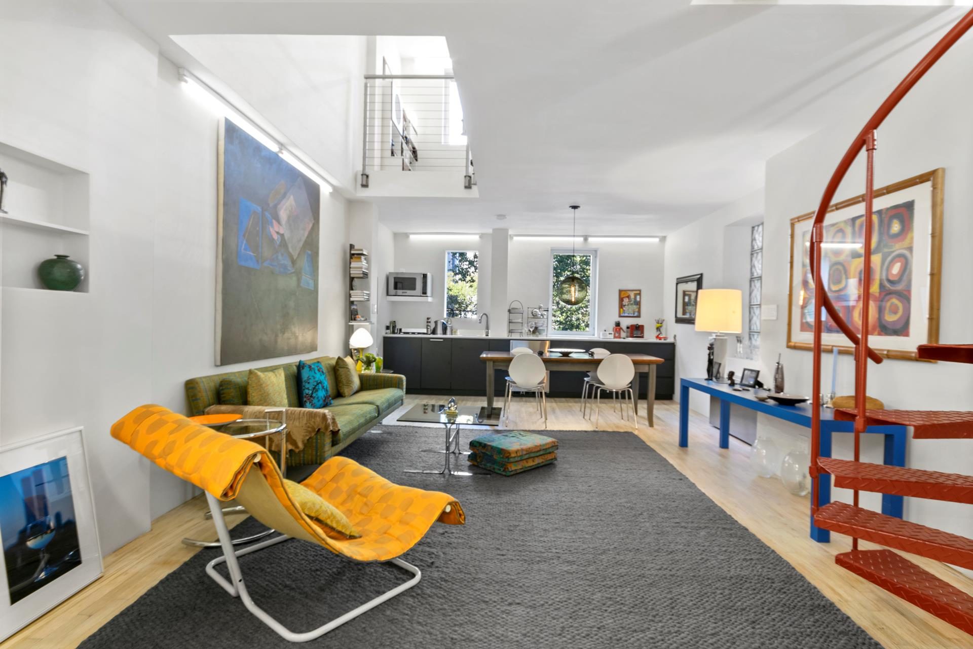 320 East 35th Street